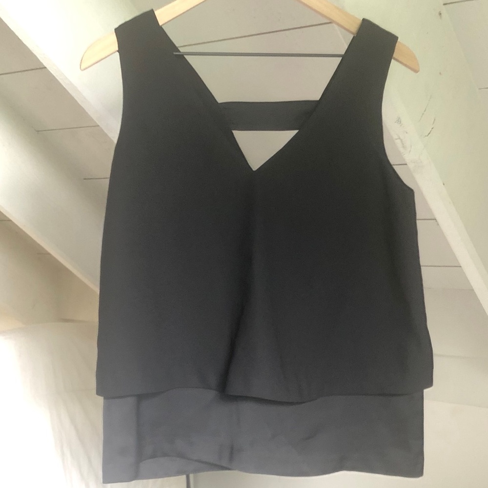 Banana republic flowy top. Sz S